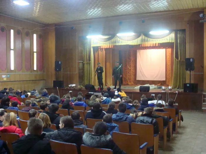Урок Мужества в СОШ 3 ст. Павловская